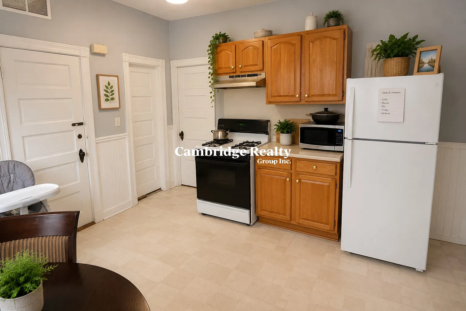 3 bed, 1.0 bath, 1200 sqft, $2,800 — Photo 1