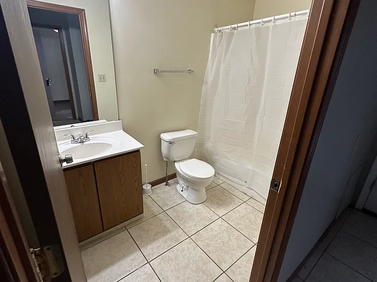 668 E Buchtel Ave #668 — Photo 23