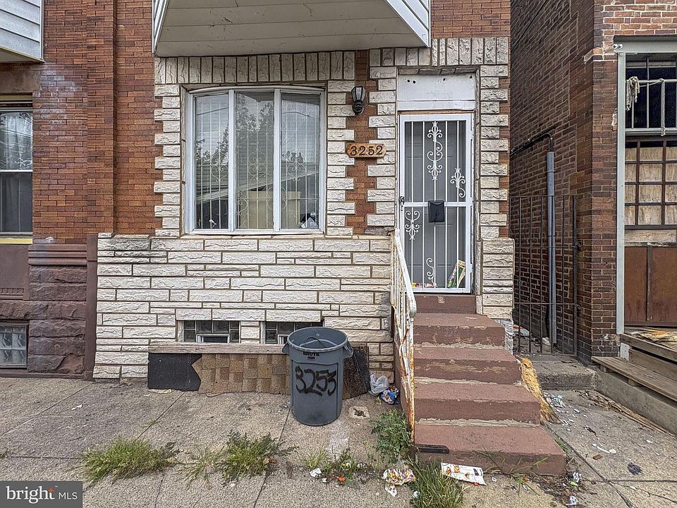 1st image of 3252 Rorer St
