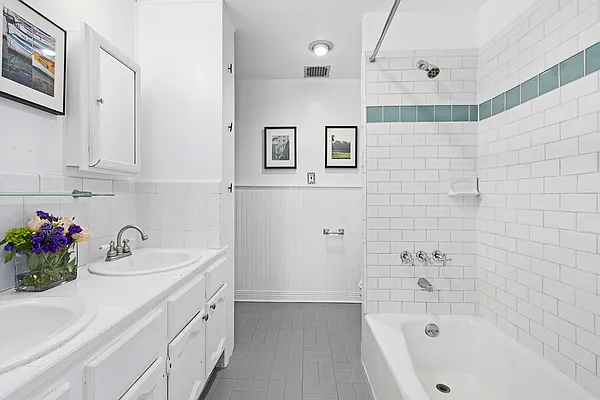 Sold by Compass | media 7