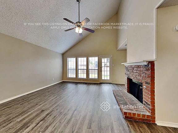 4th image of 2404 Beaver Run
