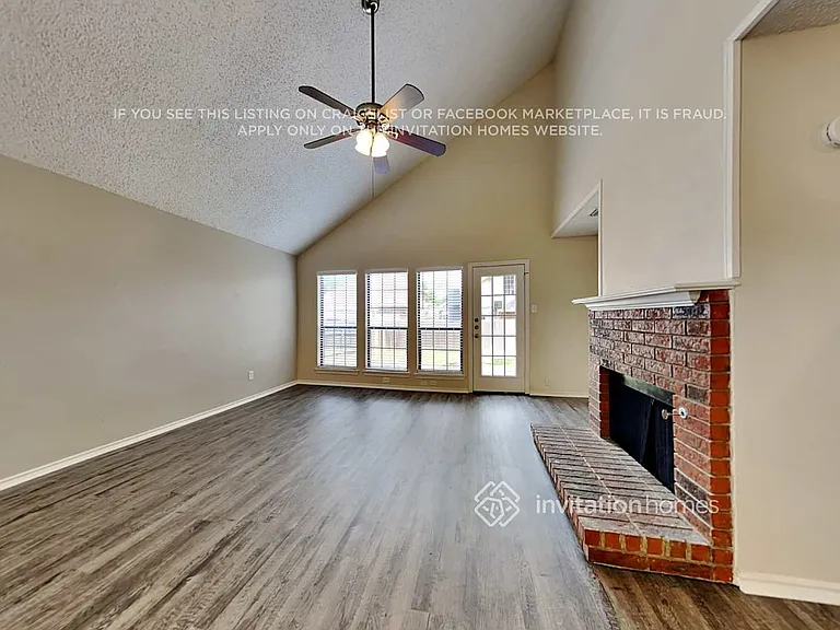 2404 Beaver Run — Photo 4