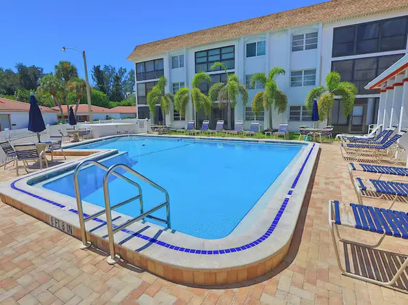 116 Vista Hermosa Cir, Sarasota, FL