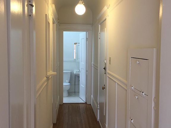 5th image of 1650 Clay St APT 6