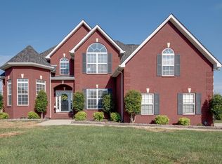 1052 Laramie Ct, Murfreesboro, TN 37128