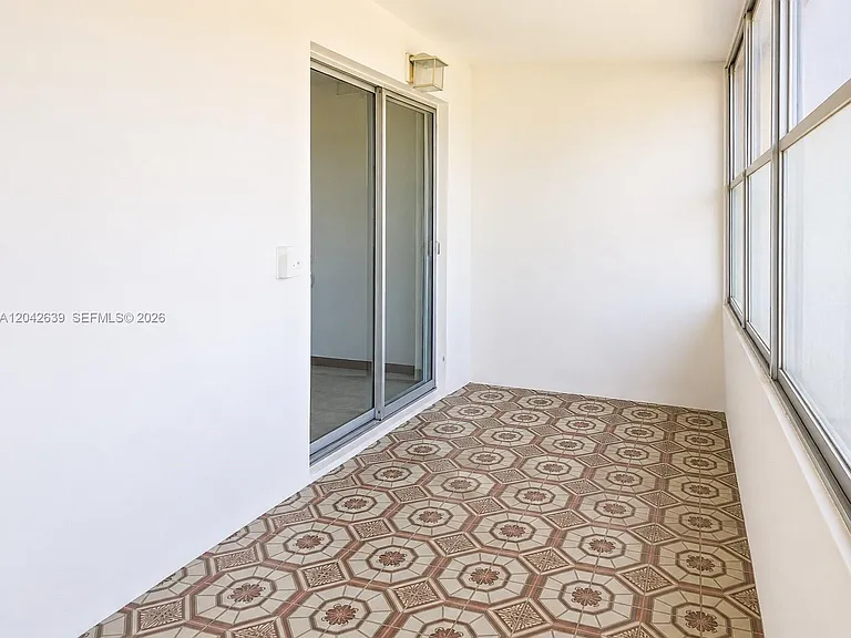 500 Village Green Cir W #308 — Photo 12