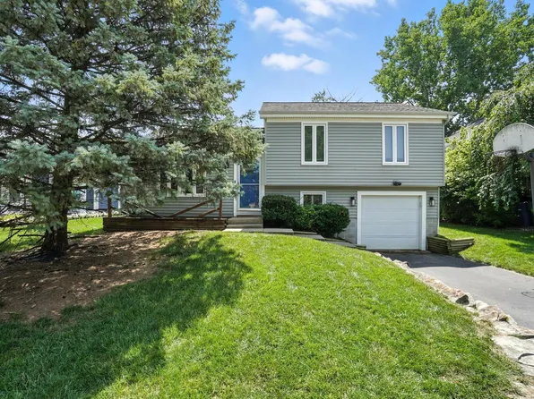 1735 Gardenstone Dr, Columbus, OH 43235