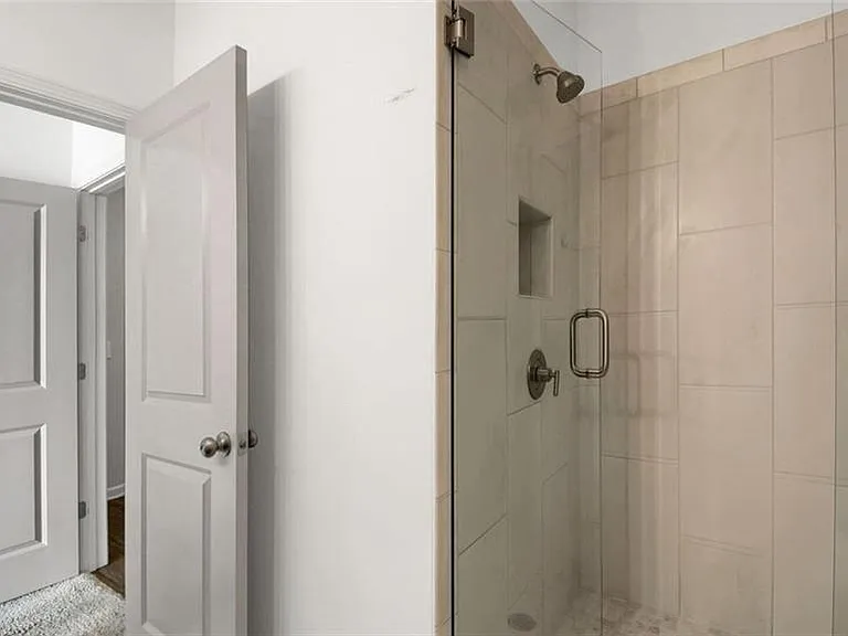 900 Brees Ct NW — Photo 7