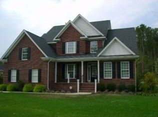 700 Waters Rd, Chesapeake, VA 23322