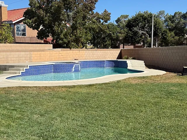 2511 Adam Ln — Photo 3