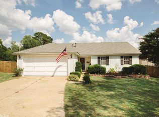 868 Montclair St, Benton, AR 72015