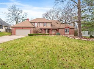 6600 Overhill Rd, Mission Hills, KS 66208