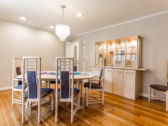 Dining Room w/hardwoods