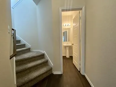 10838 Randolph Way — Photo 7