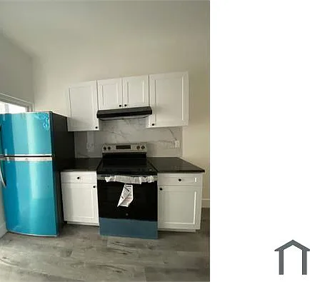 4 bed, $3,500 — Photo 2