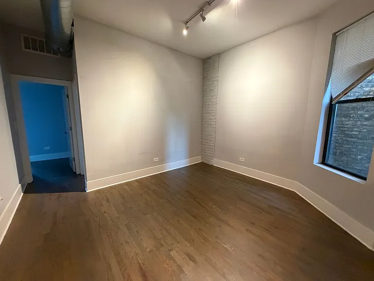 1722 West 21st Street — Photo 4
