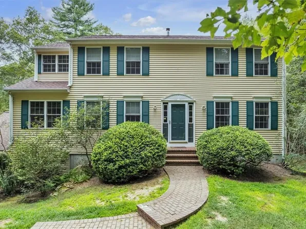 31 Estate Dr, Exeter, RI 02822