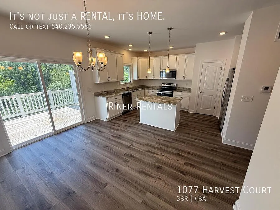 3 bed, 3.5 bath, $2,050 — Photo 4