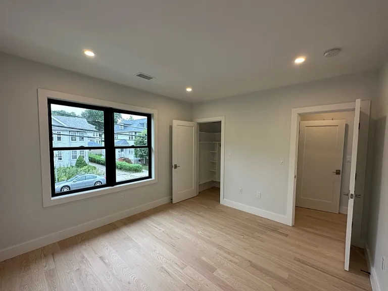 241 Foster St #2 — Photo 8