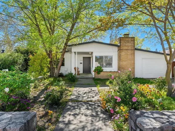 1123 Oak Avenue, St. Helena, CA 94574