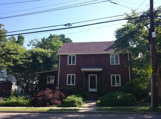 230 Park St, West Roxbury, MA 02132