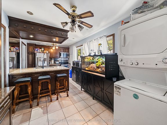 4th image of 73 McCowan Rd