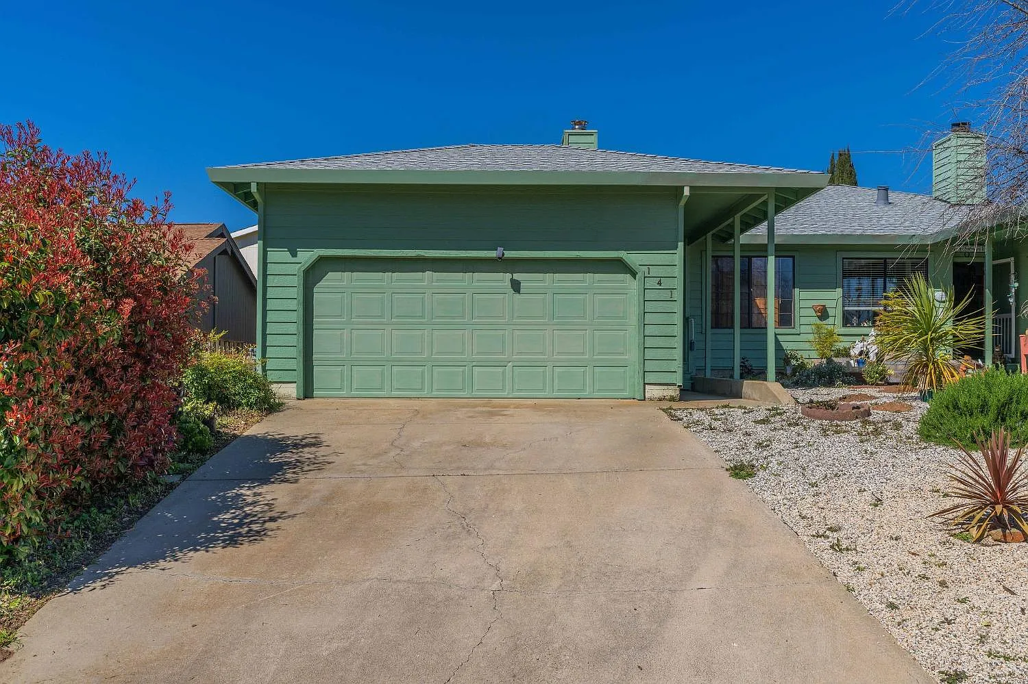 141 Bryson Dr photo 1