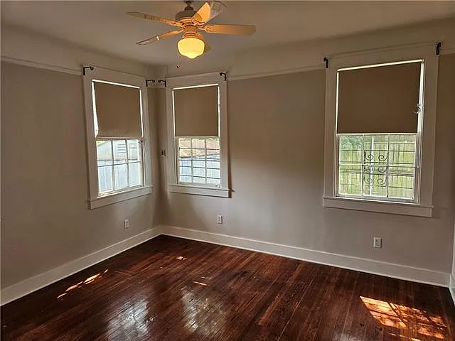 3224 Calhoun St — Photo 7