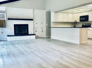 2085 S Capri St, Wichita, KS 67207