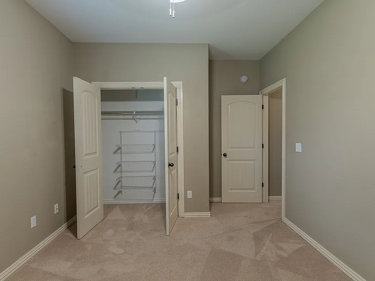 11049 Rausch Ct — Photo 28
