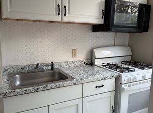 1441 Pleasant St #2, New Bedford, MA 02740