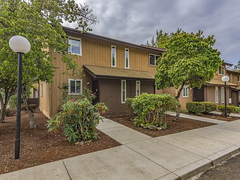 501 N Moss St #501 — Photo 11