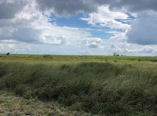 166 Coral Ln, Palacios, TX 77465