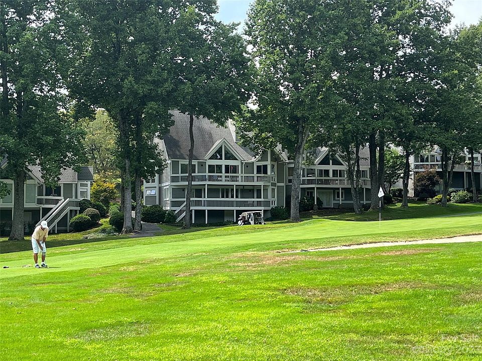 1st image of 134 Broadmoor Dr