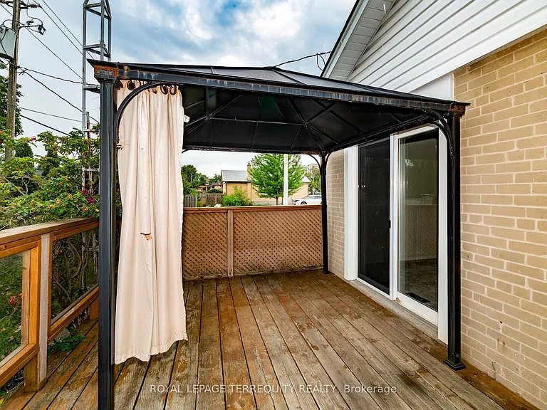 87 Emperor St — Photo 14