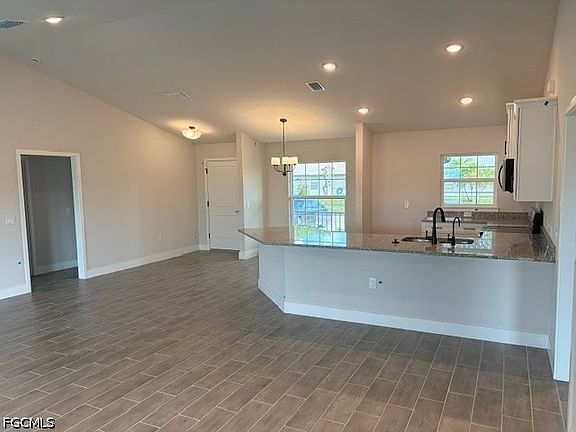 4th image of 2049 NE 24th Terrace Cpe
