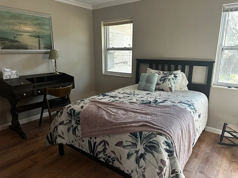 Small bedroom.