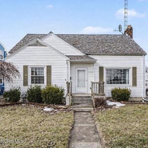 108 S Granville Blvd, Fremont, OH, 43420