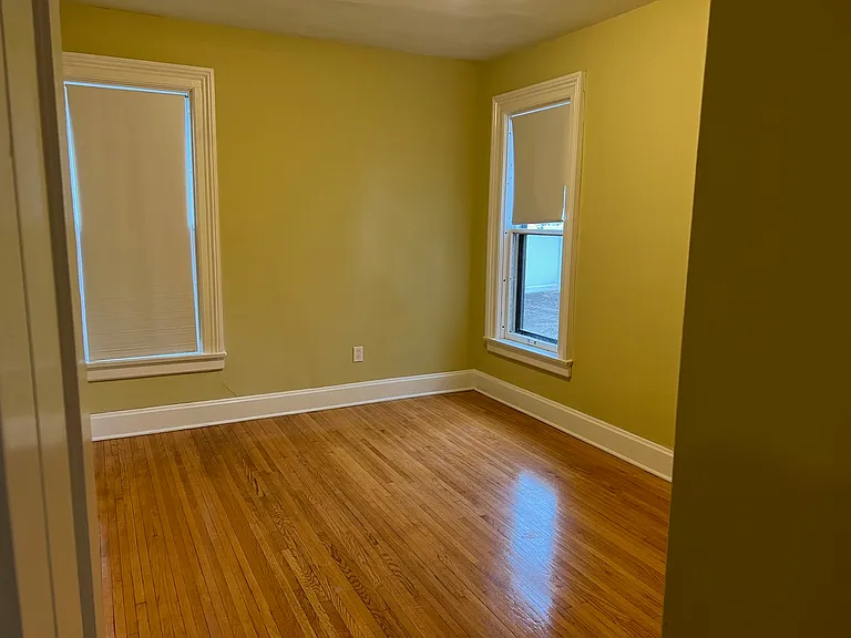 658 W Michigan Ave #1 — Photo 9