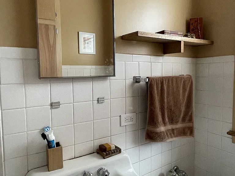1210 W Jarvis Ave #3S — Photo 12