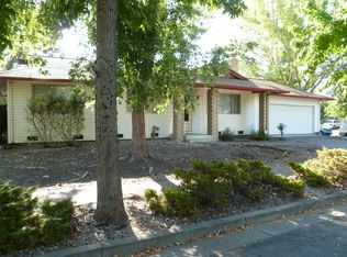 1233 Starview Dr, Santa Rosa, CA 95403