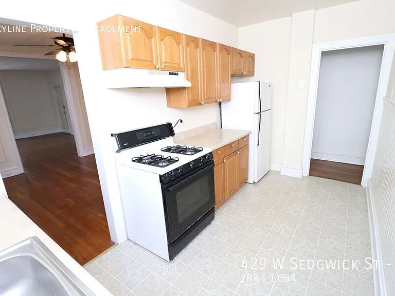 429 W Sedgwick St #B — Photo 9