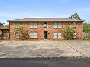 350 Dees St APT 3, Deridder, LA 70634