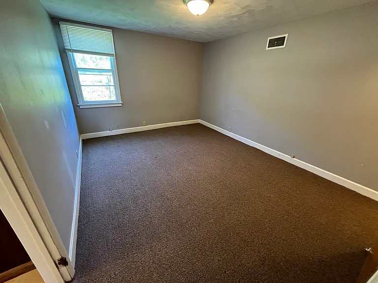 5114 W Ridge Rd #2 — Photo 8