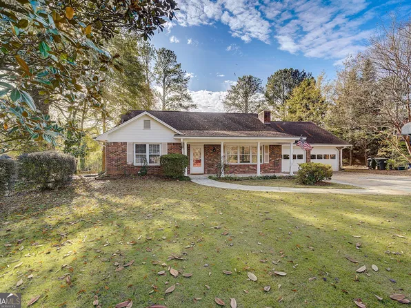 655 Sugar Hill Ln SE, Conyers, GA 30094