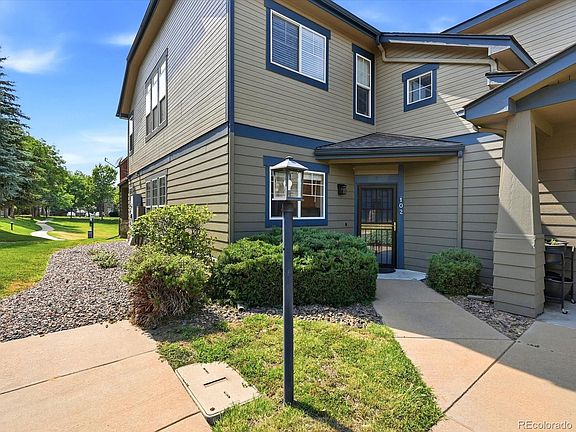 3rd image of 2192 S Fulton Circle #102