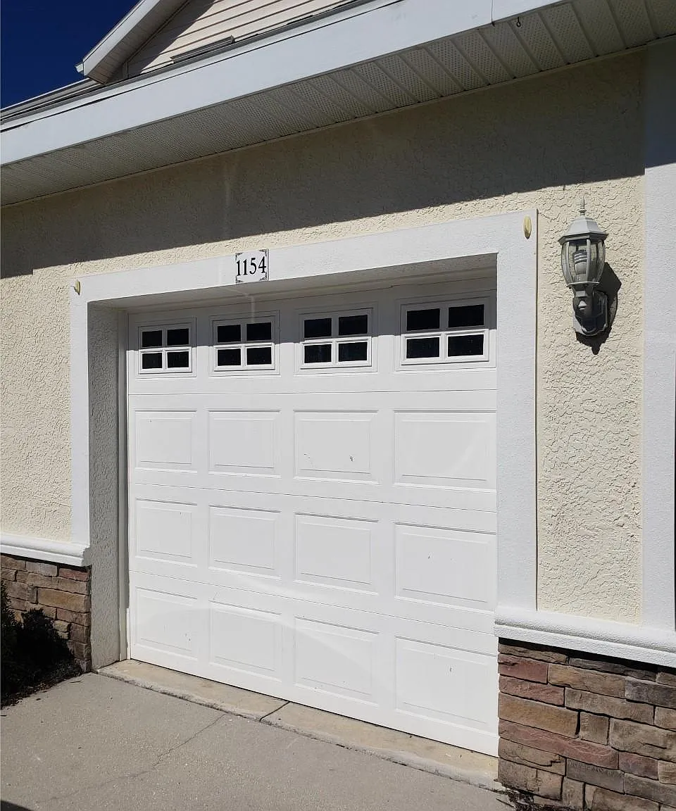2 bed, 2.5 bath, 1268 sqft, $1,675 — Photo 2
