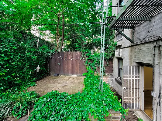 Rented by Metropolitan Property Group | media 1