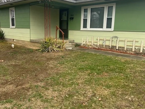 705 N Washington Street, Scottsburg, IN 47170