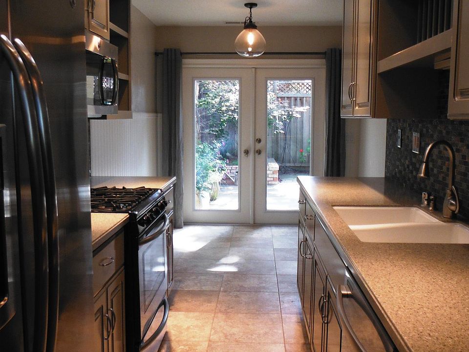 1st image of 1171 White Pine Ct